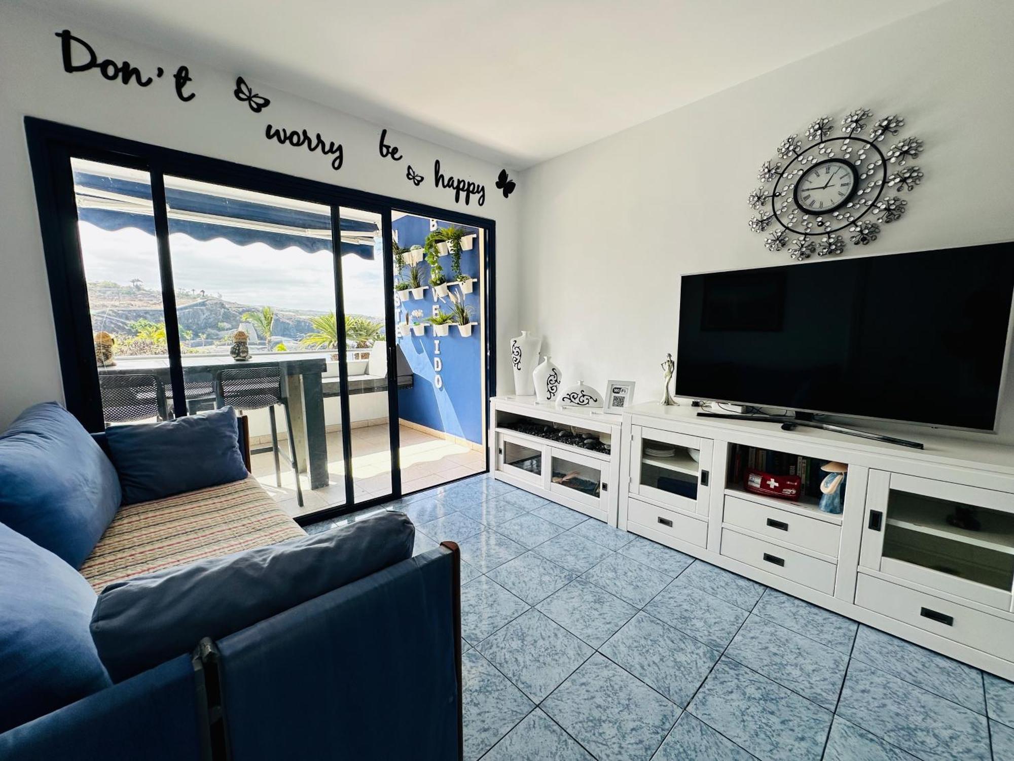 Pambnb - Chic Beachside Apartment Playa San Juan Екстер'єр фото