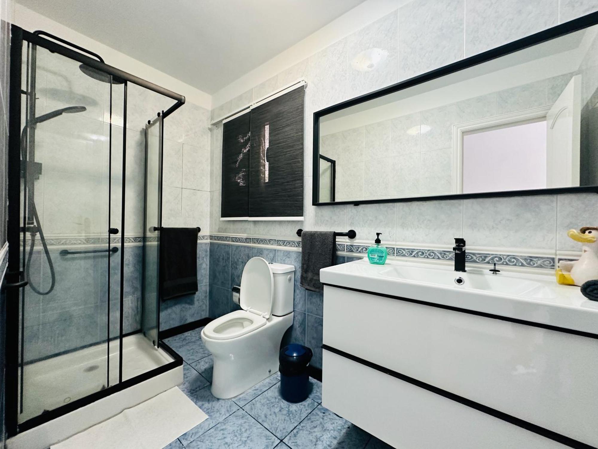 Pambnb - Chic Beachside Apartment Playa San Juan Екстер'єр фото