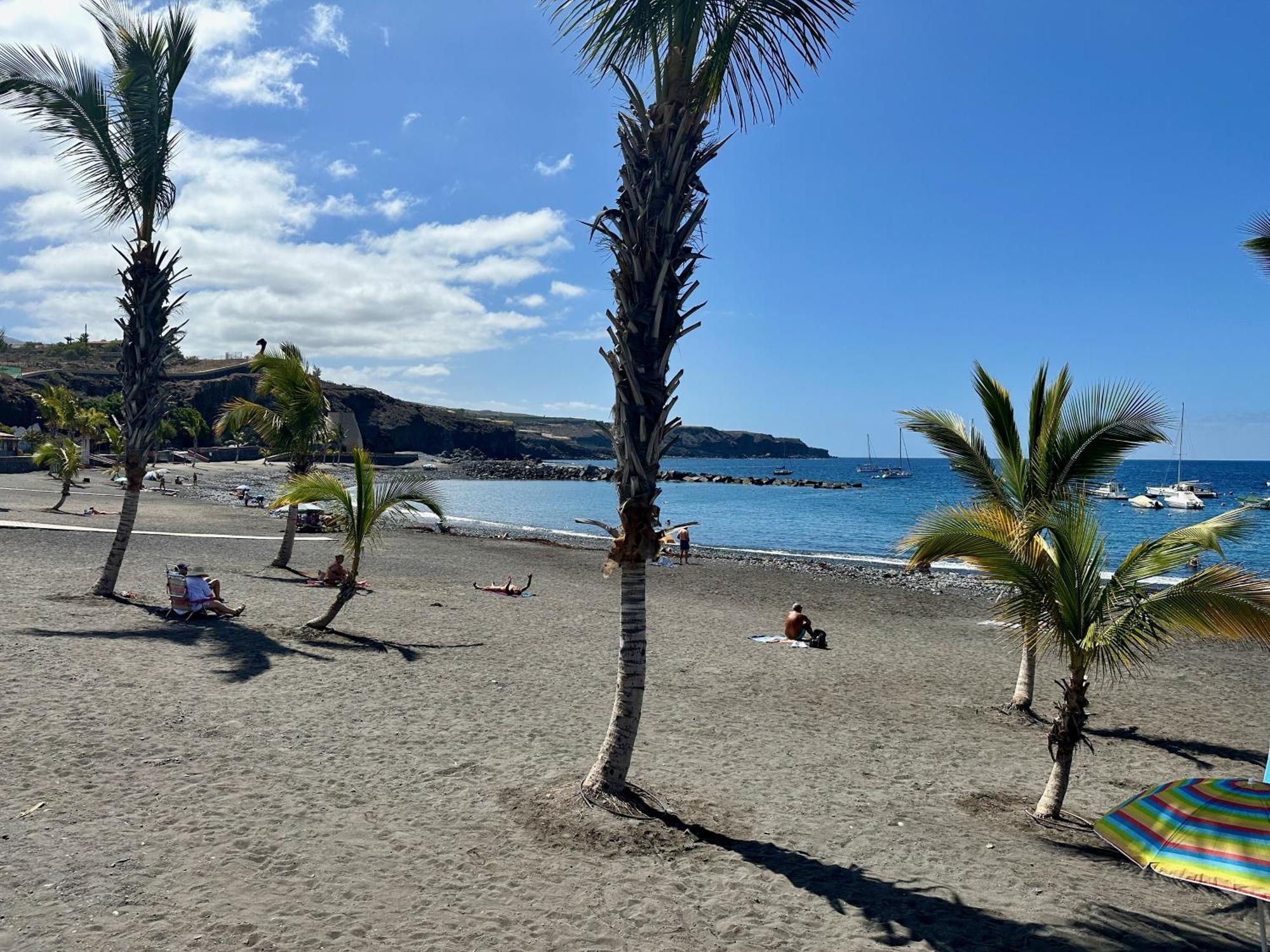 Pambnb - Chic Beachside Apartment Playa San Juan Екстер'єр фото